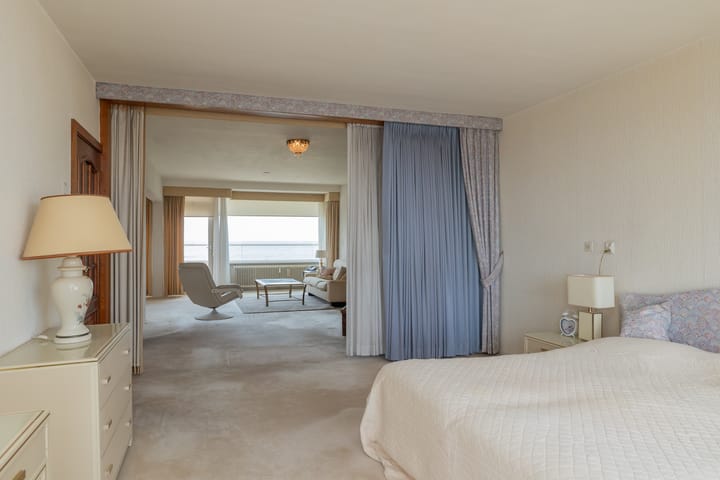 Photo 22 of Burgemeester van Fenemaplein 19-F7