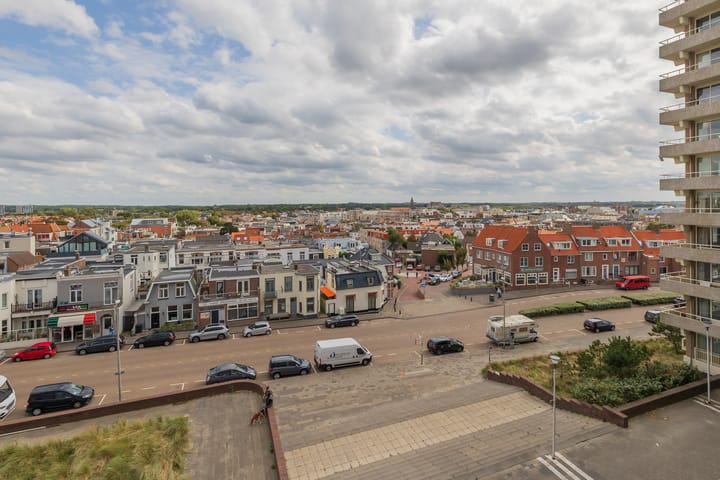 Photo 26 of Burgemeester van Fenemaplein 19-F7