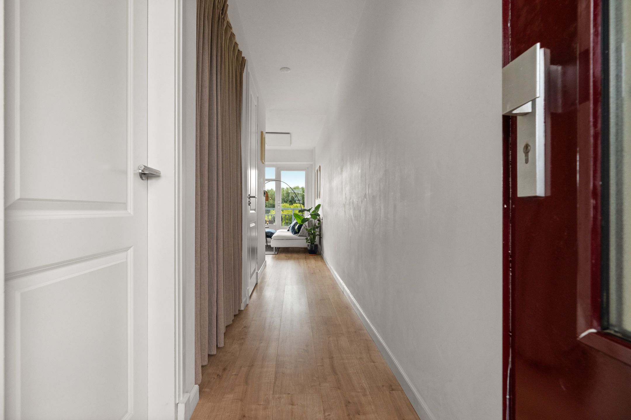 Foto 24 van Burgemeester Hogguerstraat 601