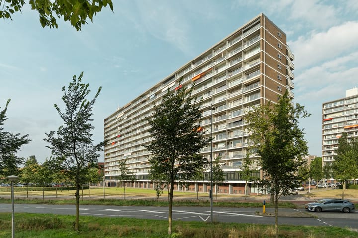 Photo 30 of Burgemeester Hogguerstraat 601