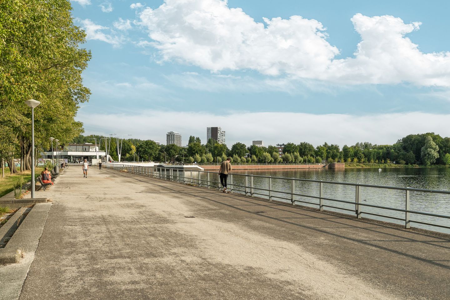 Foto 34 van Burgemeester Hogguerstraat 601