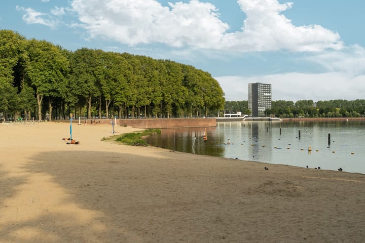 Photo 36 of Burgemeester Hogguerstraat 601