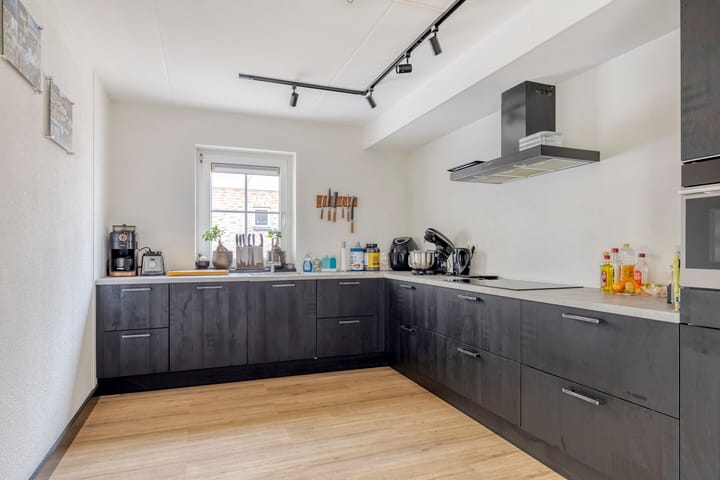 Photo 3 of Dorsstok 22