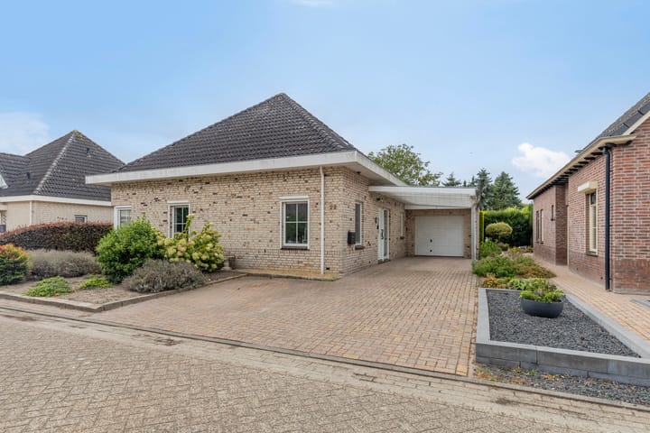 Photo 5 of Dorsstok 22