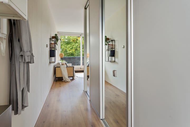 Photo 11 of Jutfaseweg 37-G