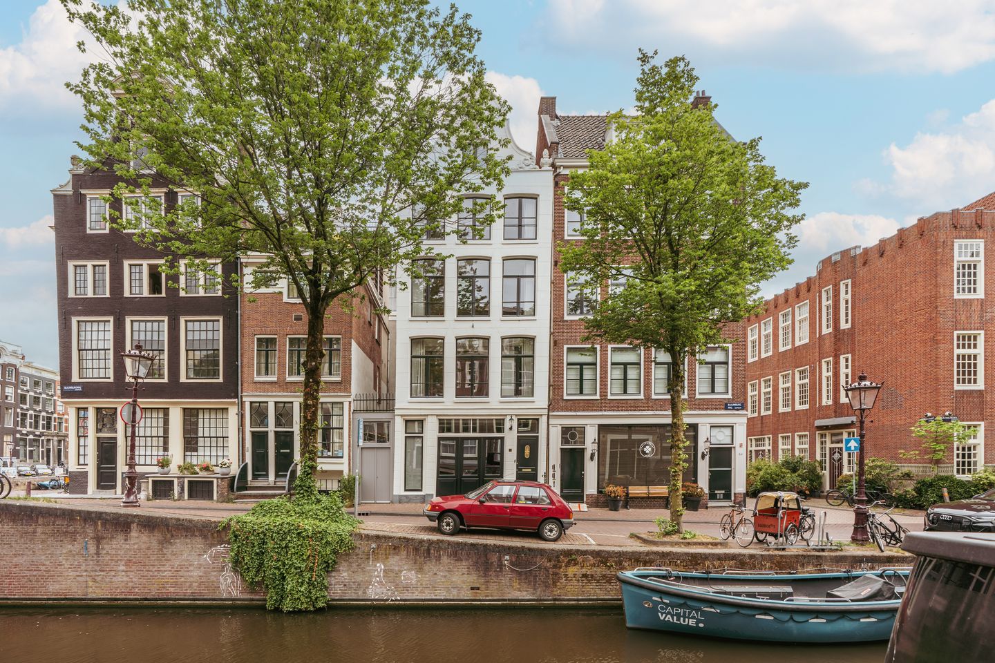 Photo 65 of Blauwburgwal 18-H