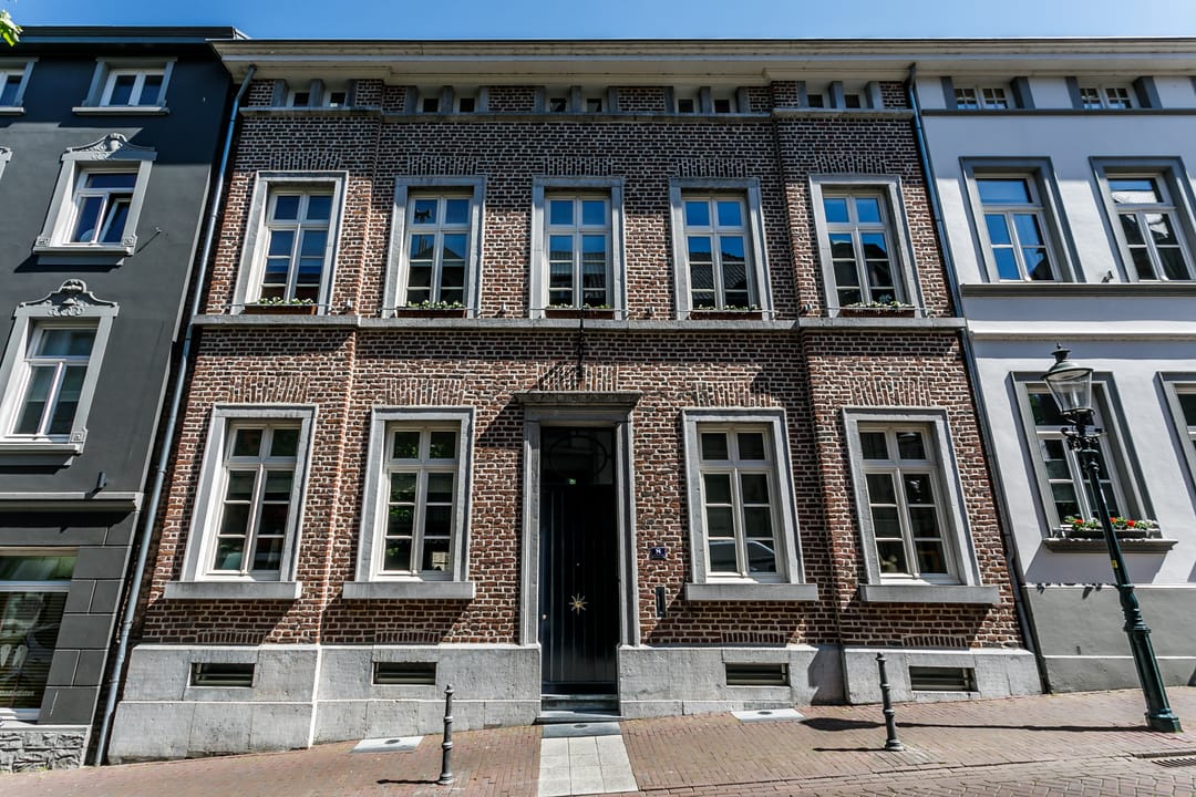 Photo 2 of Kerkstraat 8