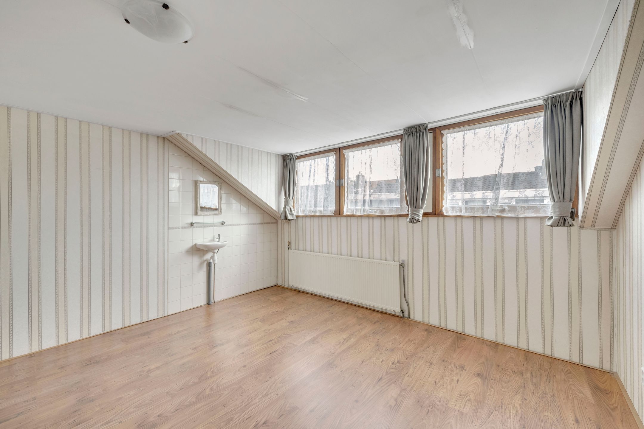 Foto 24 van Villastraat 74