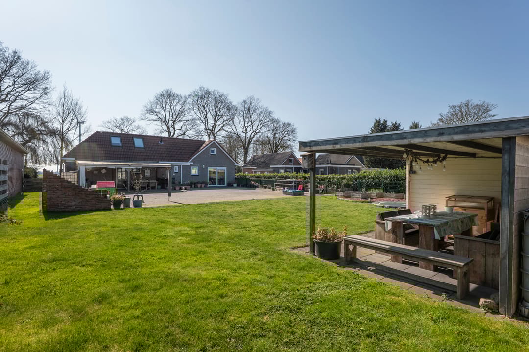 Photo 2 of Zuiderdiep 231