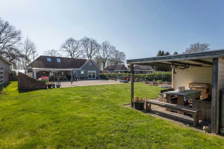 Photo 2 of Zuiderdiep 231