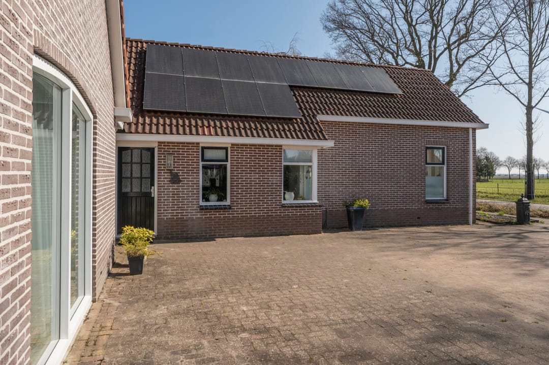 Photo 8 of Zuiderdiep 231