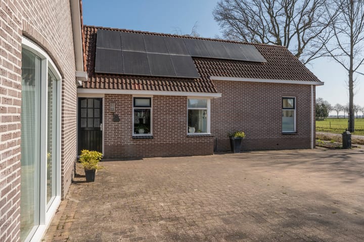 Photo 8 of Zuiderdiep 231