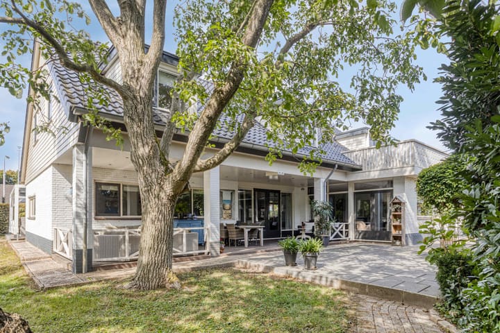 Foto 68 van Joost van den Vondelstraat 1