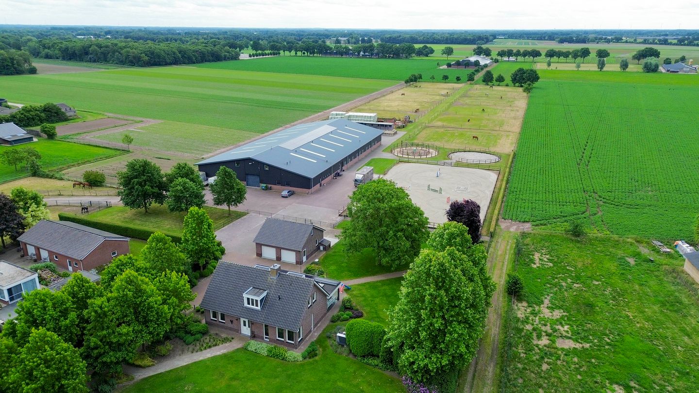 Bekijk foto 1 van Meerloseweg 12