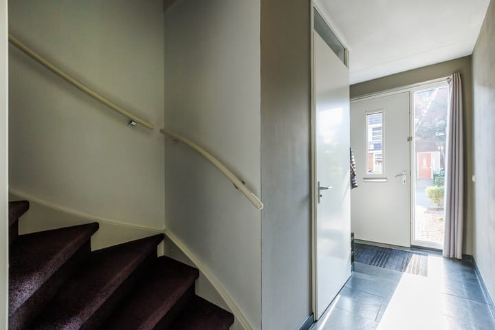 Foto 26 van Madeliefstraat 8