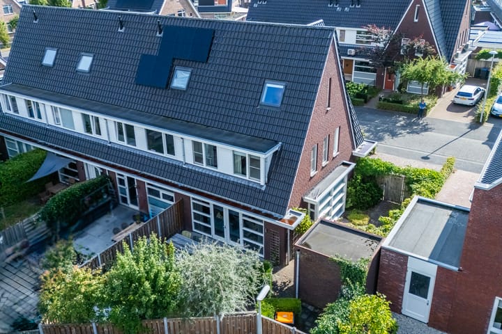 Foto 47 van Madeliefstraat 8