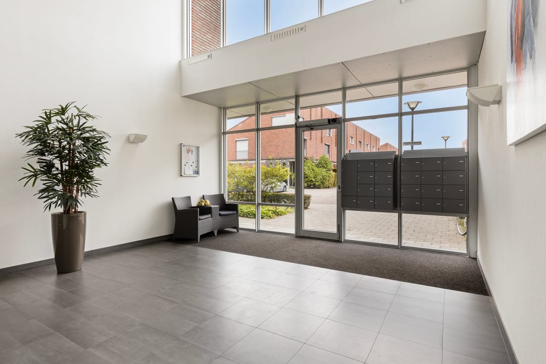 Photo 8 of Nieuwe Laan 25