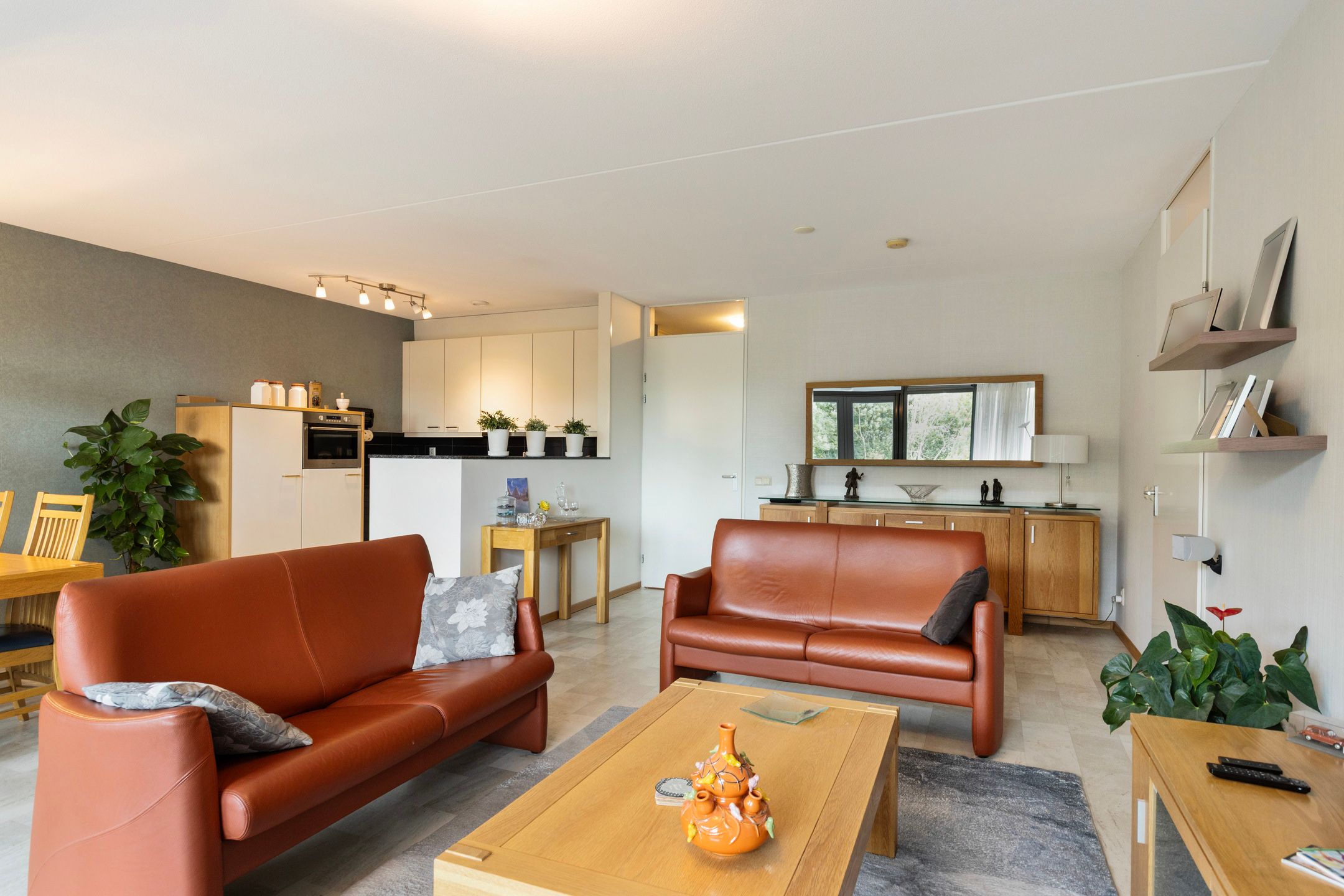 Photo 12 of Nieuwe Laan 25