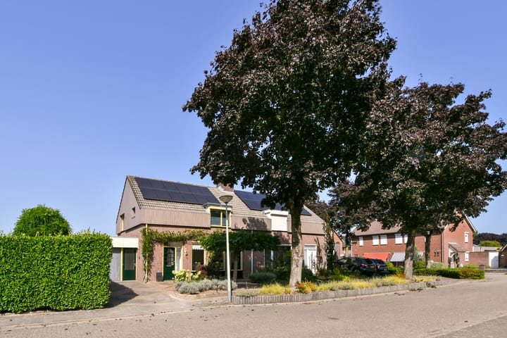 Photo 4 of Veldstraat 13