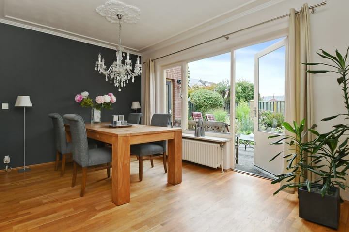 Photo 9 of Veldstraat 13