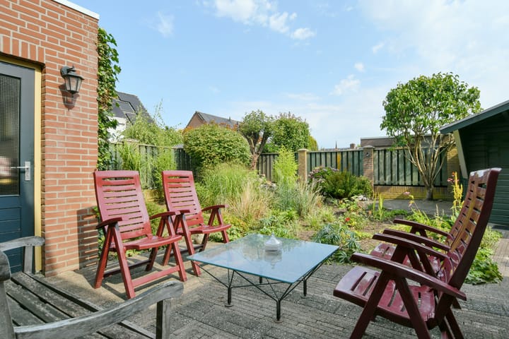 Photo 23 of Veldstraat 13