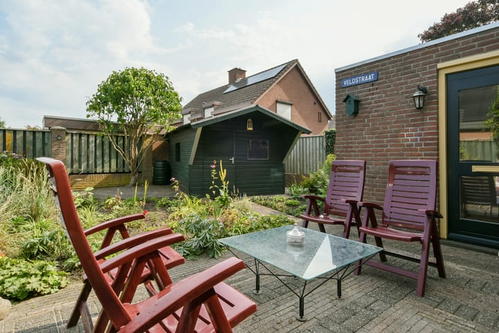 Photo 24 of Veldstraat 13