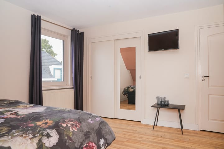 Foto 26 van Schoolhuisweg 49