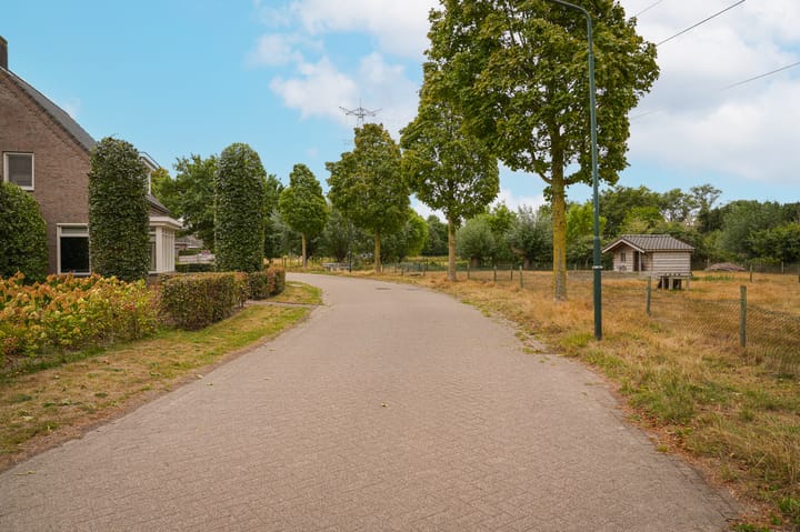 Foto 41 van Schoolhuisweg 49