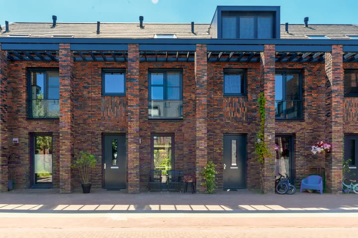 Foto 1 van Voorlader 18