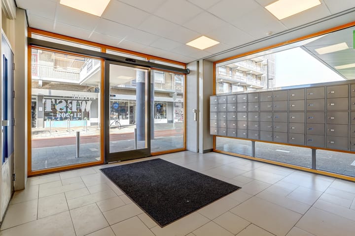 Foto 28 van Chopinplein 195