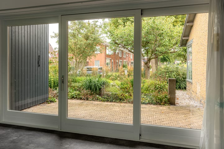 Photo 15 of Professor Ulricus Huberstraat 15