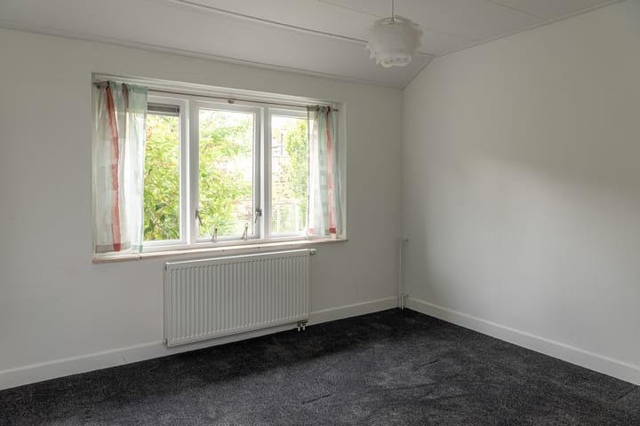 Photo 29 of Professor Ulricus Huberstraat 15