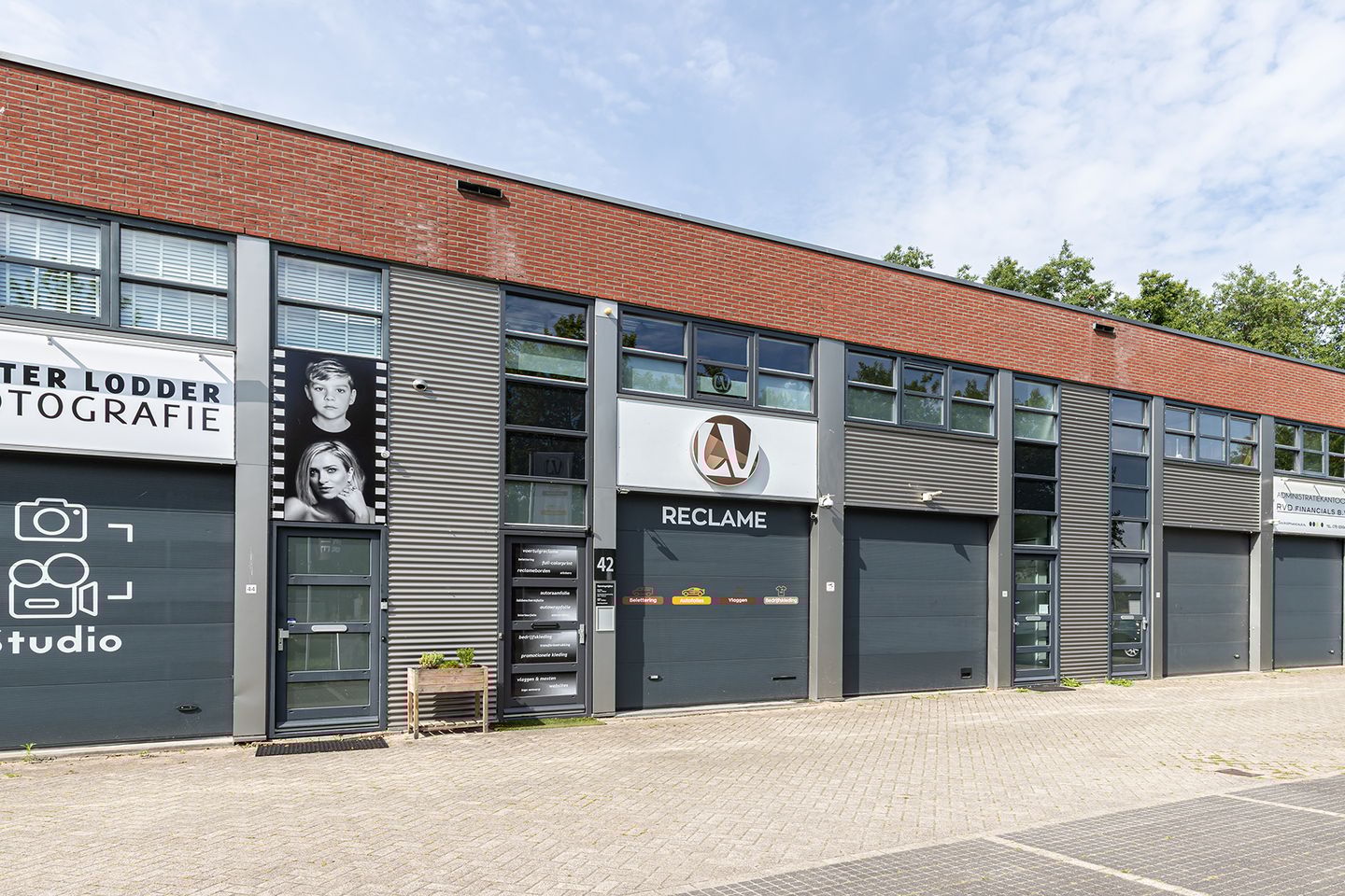 Bekijk foto 1 van Kleine Beer 42