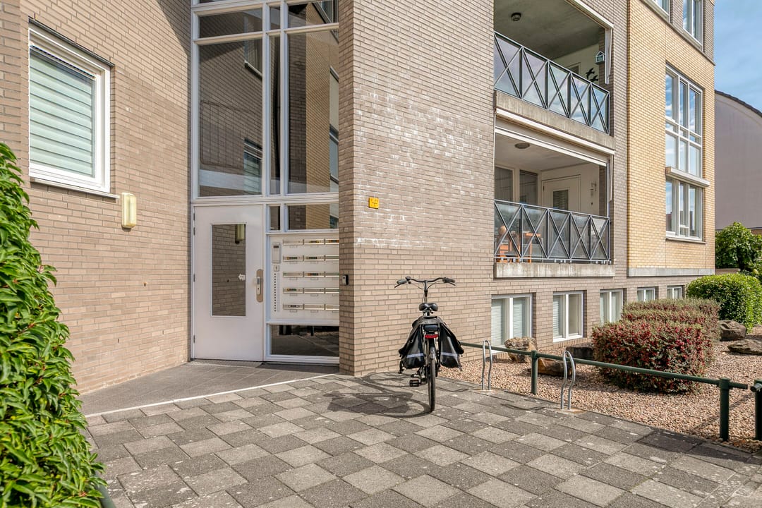 Foto 7 van Emile Zolaplein 30