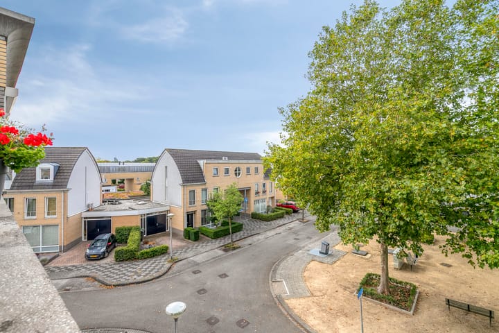 Foto 28 van Emile Zolaplein 30