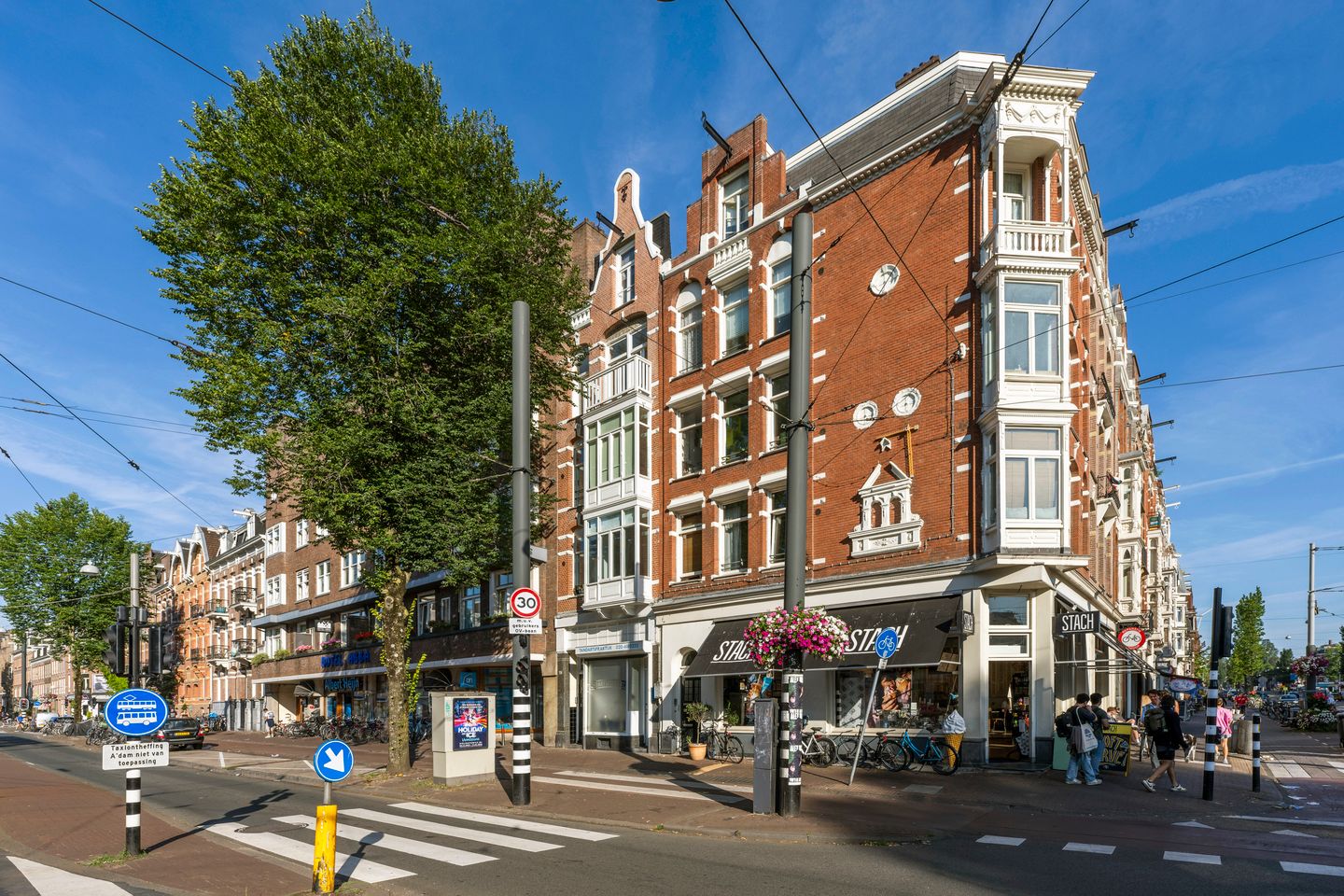Bekijk foto 1 van Overtoom 114-H