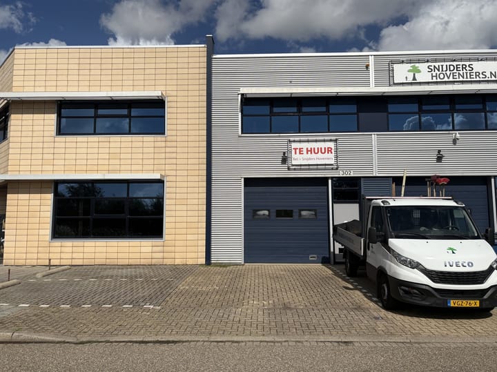 Vlotlaan 302, Monster