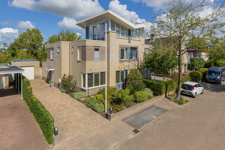 Foto 2 van Theo van Doesburglaan 11