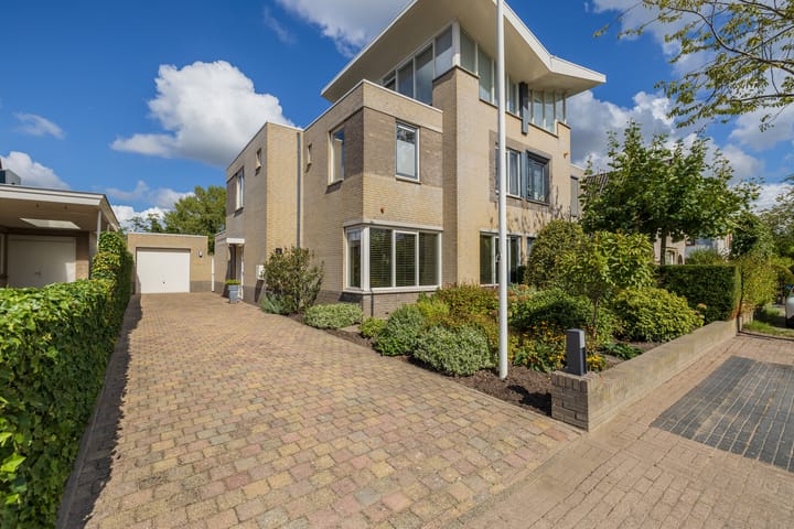 Foto 3 van Theo van Doesburglaan 11