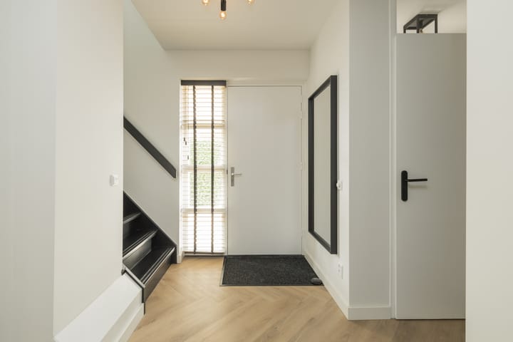 Foto 6 van Theo van Doesburglaan 11