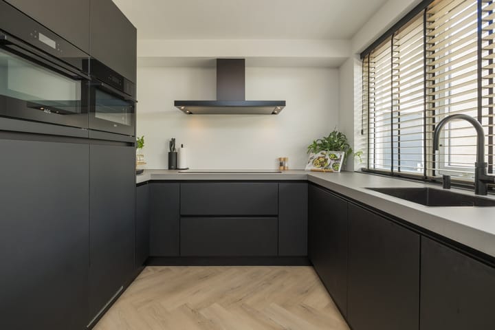 Foto 19 van Theo van Doesburglaan 11