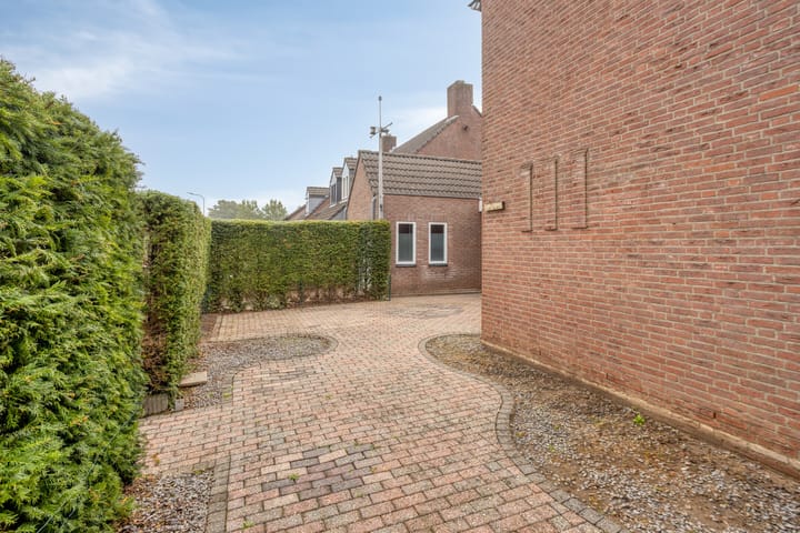 Foto 33 van Beatrixlaan 1