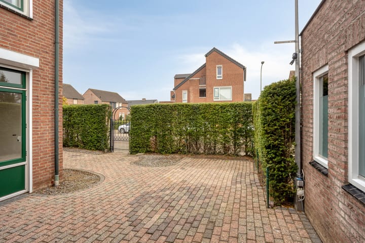 Foto 37 van Beatrixlaan 1