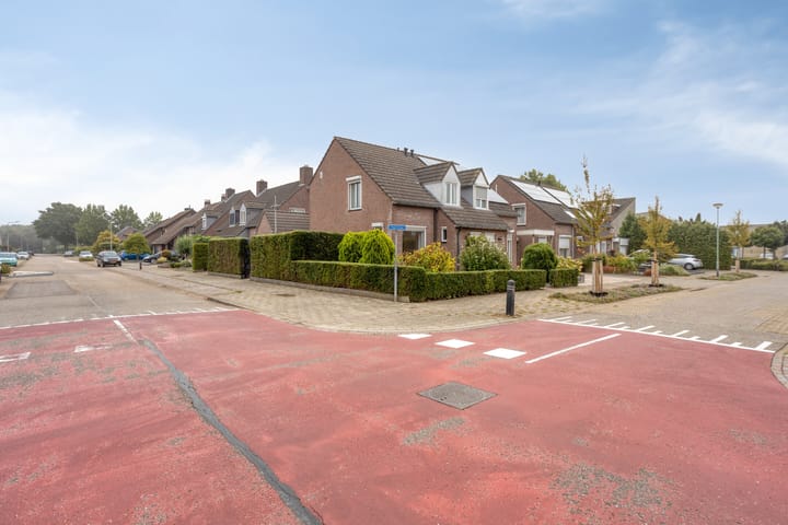 Foto 43 van Beatrixlaan 1