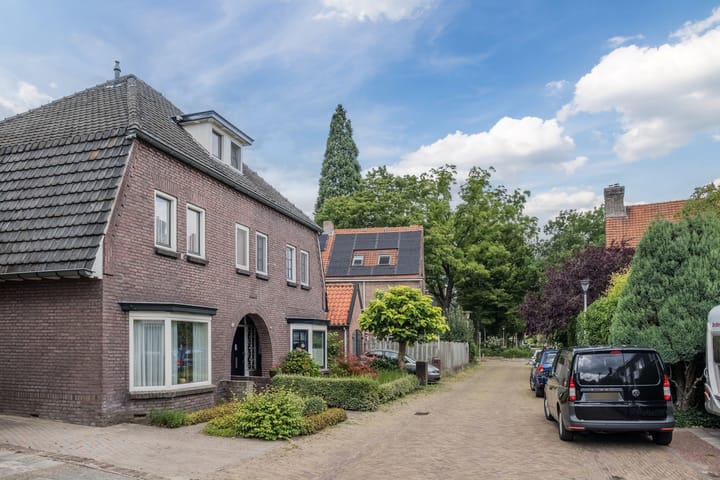 Foto 25 van Emmastraat 19