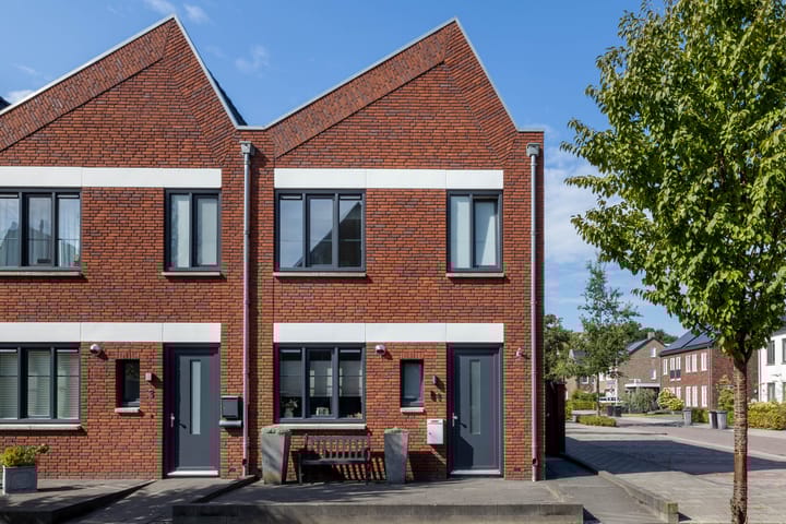 Foto 2 van Kalverstraat 1