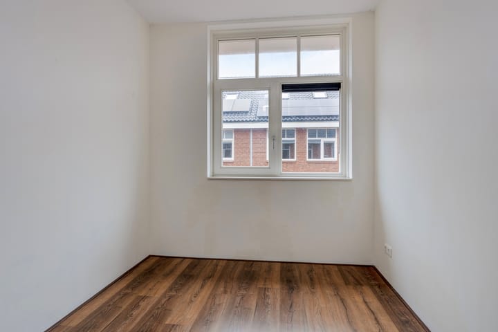 Foto 8 van Hyacinthstraat 214