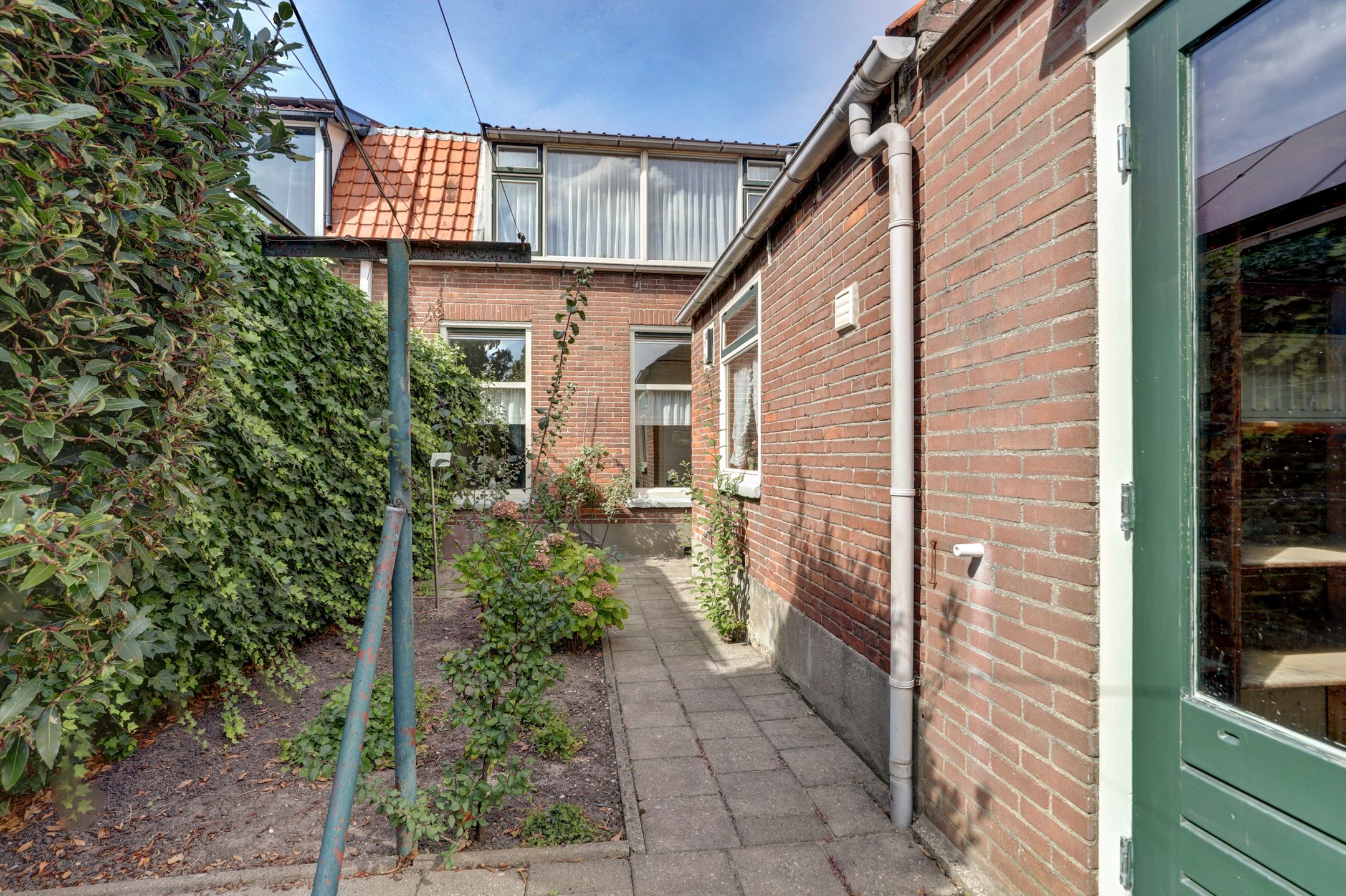 Foto 24 van Burgemeester Hagelaan 16