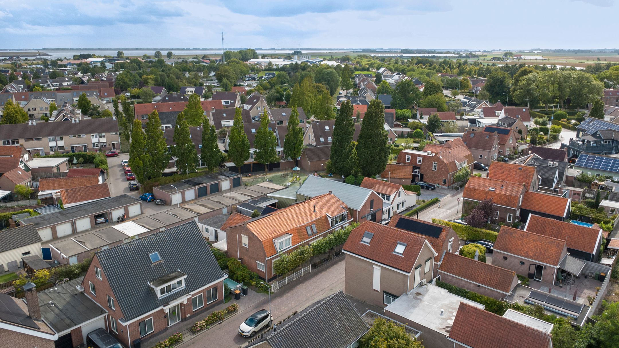 Foto 36 van Burgemeester Hagelaan 16