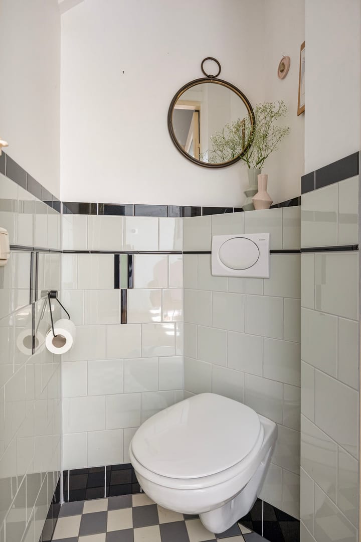 Foto 8 van De Genestetstraat 26